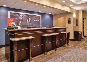 Hampton Inn Harrisonburg - South hotel thumbnail 4