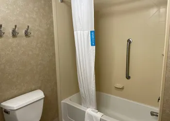 Hampton Inn Harrisonburg - South hotel thumbnail 8