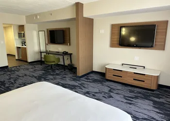 Fairfield by Marriott Inn & Suites Newmarket hotel thumbnail 6