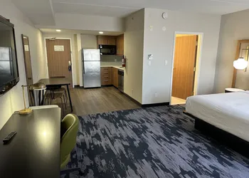 Fairfield by Marriott Inn & Suites Newmarket hotel thumbnail 8