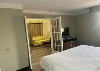 Travelodge by Wyndham Tuscaloosa hotel thumbnail 7