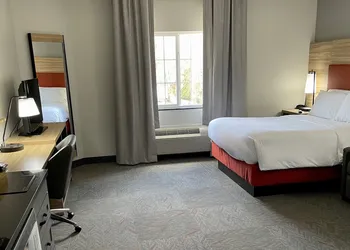 Candlewood Suites Tuscaloosa by IHG hotel thumbnail 5