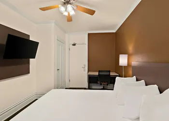 Mithila San Francisco, SureStay Collection by Best Western hotel thumbnail 7