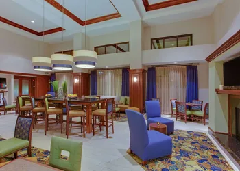 Hampton Inn & Suites Fredericksburg South hotel thumbnail 3
