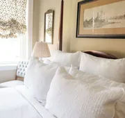 Ironclad Inn & Bourbon Room hotel detail image 7