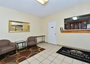 Americas Best Value Inn Fredericksburg N hotel thumbnail 2