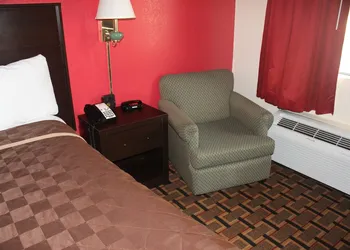 Americas Best Value Inn Fredericksburg N hotel thumbnail 5