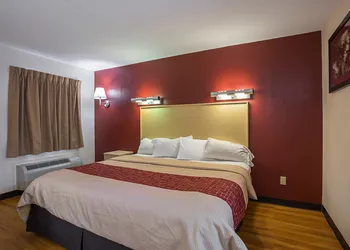 Red Roof Inn West Memphis, AR hotel thumbnail 6