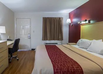 Red Roof Inn West Memphis, AR hotel thumbnail 7