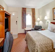 Ramada by Wyndham West Memphis hotel detail image 3