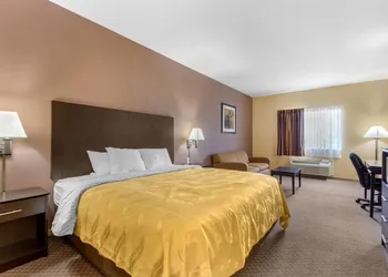 Quality Inn West Memphis I-40 hotel thumbnail 7
