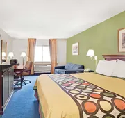 Super 8 by Wyndham West Memphis hotel detail image 3