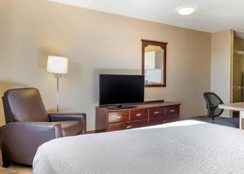Extended Stay America Suites Toledo Holland hotel thumbnail 5
