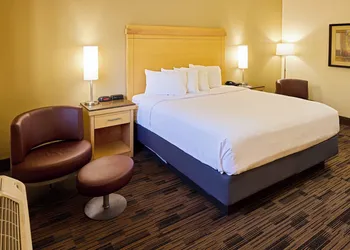 LivINN Hotel Minneapolis South / Burnsville hotel thumbnail 7