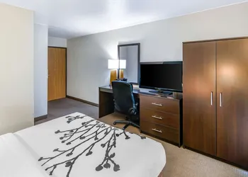 Sleep Inn near Washington State Line hotel thumbnail 6
