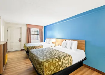 Econo Lodge Augusta North - Washington Road hotel thumbnail 7