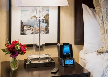 Port Inn & Suites Kennebunk, an Ascend Collection Hotel hotel thumbnail 7