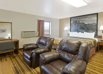 Super 8 by Wyndham Las Cruces/White Sands Area hotel thumbnail 5