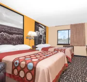 Super 8 by Wyndham Rochester Mayo Clinic Area hotel detail image 3