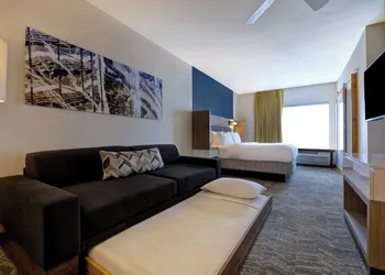 Springhill Suites By Marriott Las Cruces hotel thumbnail 6