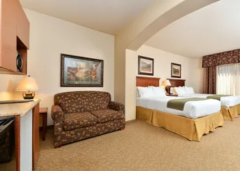 Holiday Inn Express Hotel and Suites Las Cruces by IHG hotel thumbnail 7