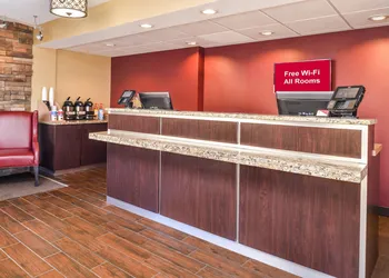 Red Roof Inn Merrillville hotel thumbnail 3