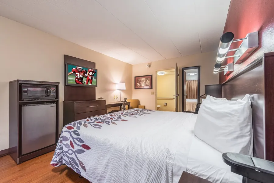 Red Roof Inn Merrillville hotel detail image 6
