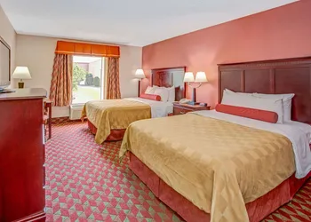 Ramada by Wyndham Murfreesboro hotel thumbnail 5