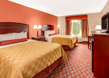Ramada by Wyndham Murfreesboro hotel thumbnail 7