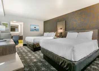 Clarion Inn hotel thumbnail 5