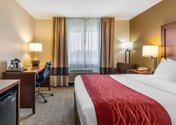 Comfort Inn Great Falls South hotel thumbnail 8