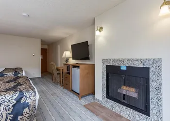Shilo Inn Suites Hotel - Bend hotel thumbnail 4