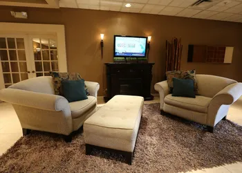 Ramada by Wyndham Midtown Grand Island hotel thumbnail 2