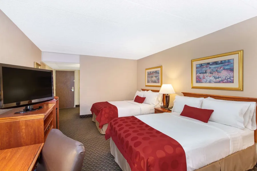 Ramada by Wyndham Midtown Grand Island hotel detail image 6