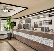 Days Inn by Wyndham Bend hotel detail image 7
