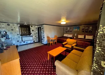 Cascade Lodge Boutique hotel thumbnail 5