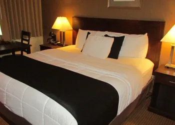 Fairbridge Inn & Suites hotel thumbnail 4
