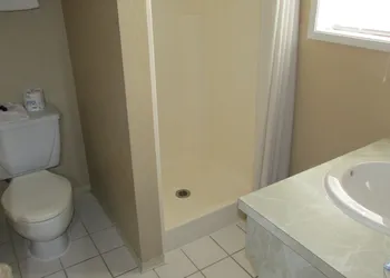 Fairbridge Inn & Suites hotel thumbnail 8