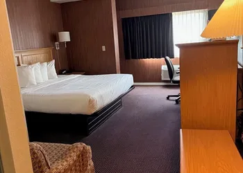 Travel Inn hotel thumbnail 5