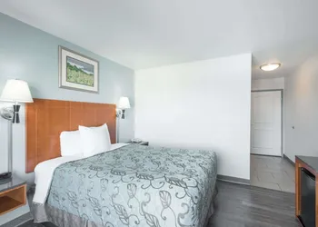 Days Inn by Wyndham Watertown Fort Drum hotel thumbnail 7