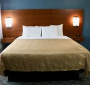 Quality Inn & Suites Watertown Fort Drum hotel detail image 7