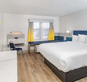 Microtel Inn by Wyndham Athens hotel detail image 5