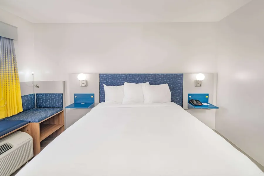 Microtel Inn by Wyndham Athens hotel detail image 6