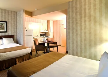 Ramada by Wyndham St. John's hotel thumbnail 4
