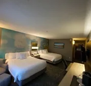 Courtyard by Marriott Concord hotel detail image 7