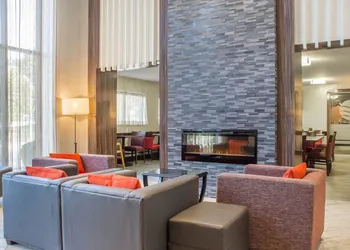 Comfort Inn Burlington hotel thumbnail 7