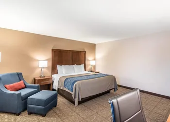 Comfort Inn Concord South End hotel thumbnail 8