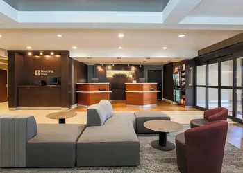 Courtyard by Marriott Monroe Airport hotel thumbnail 2