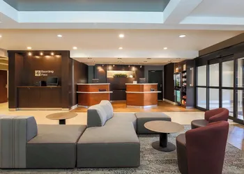 Courtyard by Marriott Monroe Airport hotel thumbnail 2