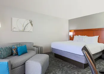 Courtyard by Marriott Monroe Airport hotel thumbnail 6
